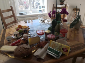 2Comfort Bedrooms 5Min Walk from Main Station